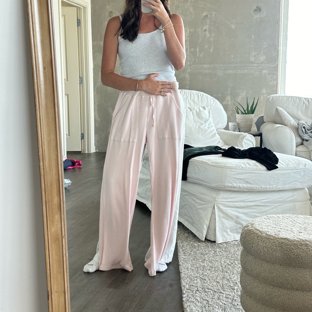 Aritzia Light Pink Wide-Leg Pants